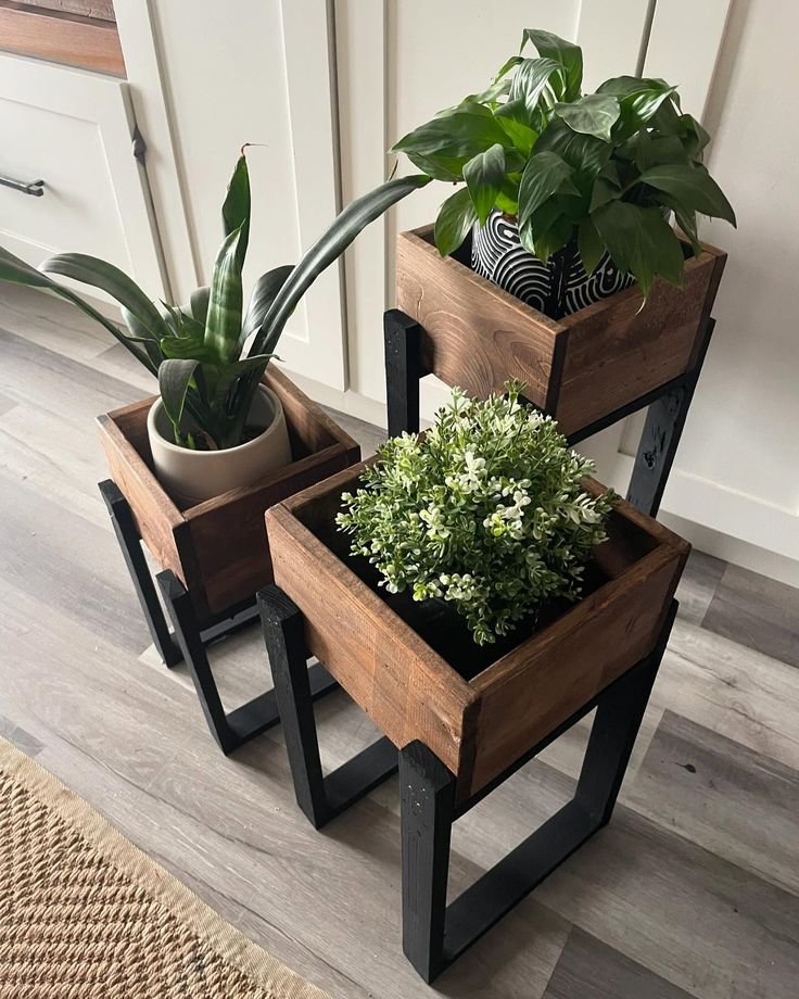 DIY Plant Stand