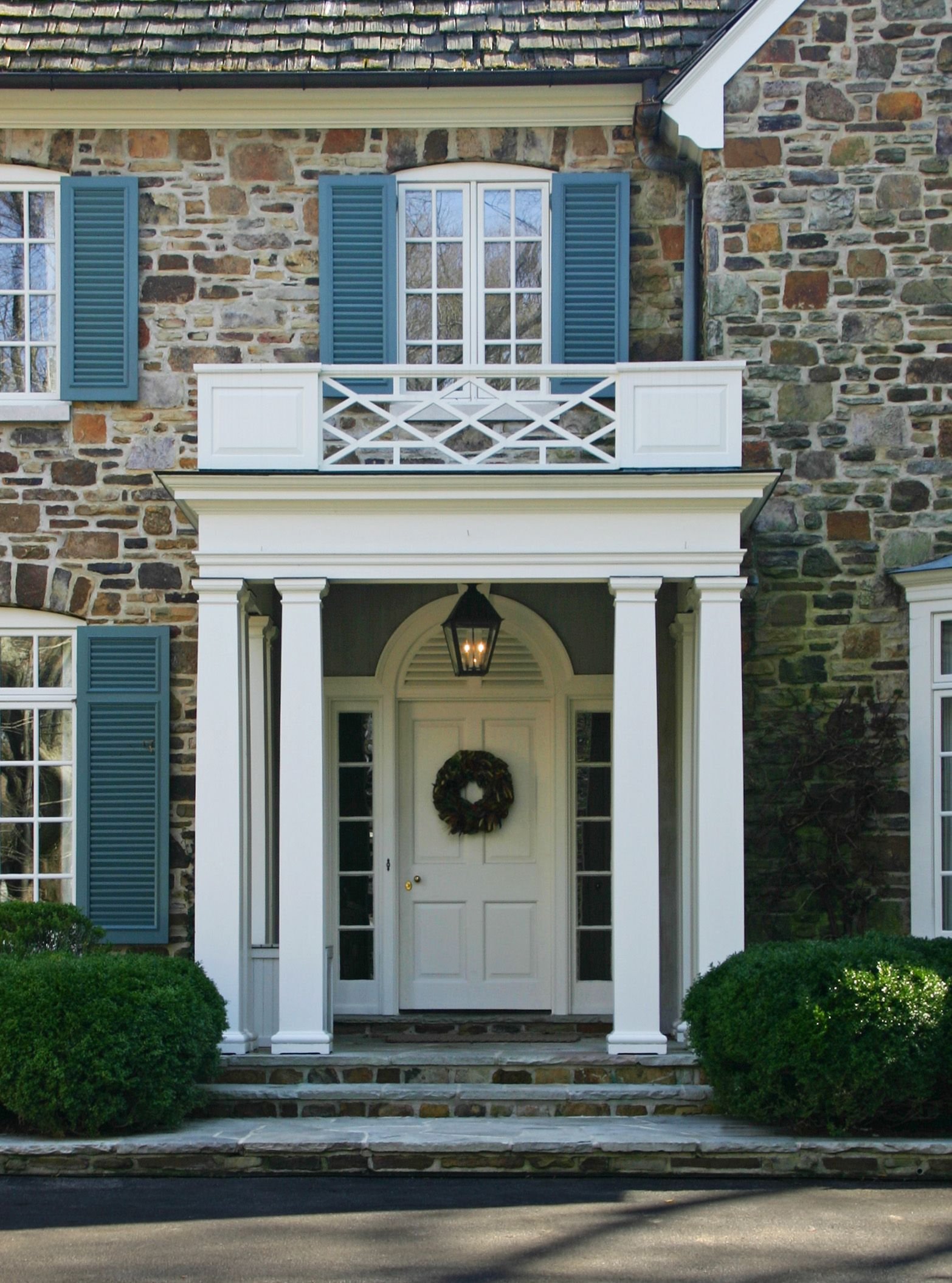 Modern Front Door Idea